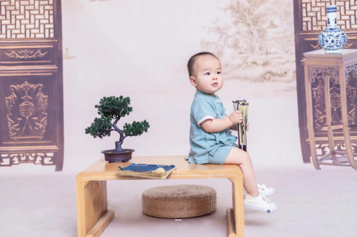 琼中孕妇尖肚子和圆肚子